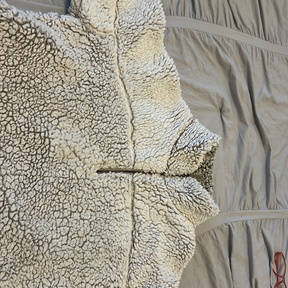 Elodie Sherpa Half Zip - Picture 6 of 6